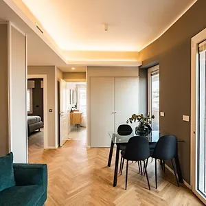  Apartment Panorama